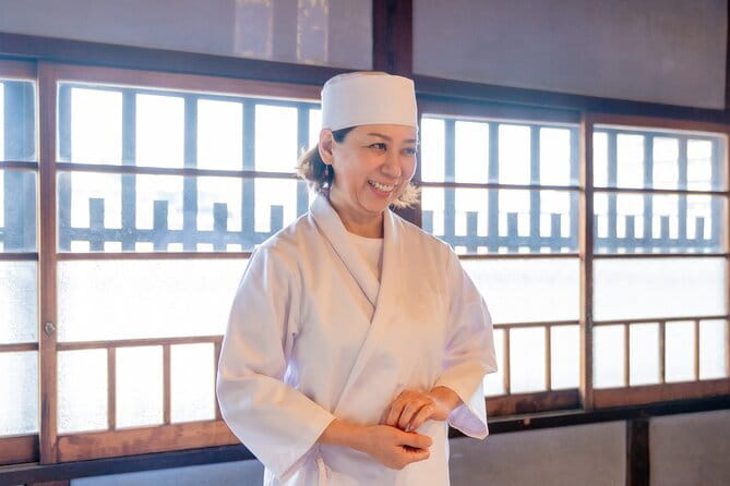 Little EDO Sushi Making workshop in Kawagoe - Rolling maki sushi without the fuss
