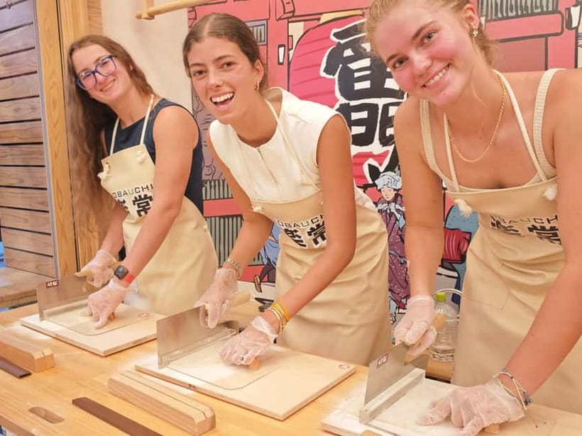 Made from flour in 30min! Ramen-noodle Making Experience! - The 30-minute noodle lesson