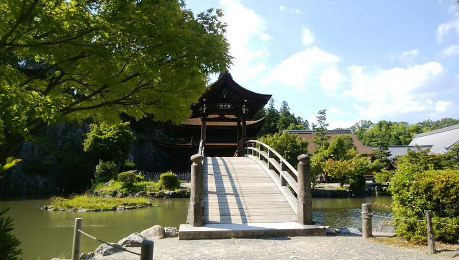 Magome-juku, Tsumago-juku & Ena-kyo 1d Bus Tour from Nagoya - Magome-juku, the main two-hour stop