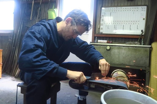 Make your own kitchen knife with a master blacksmith in Shimanto - What the $407.26 price really covers