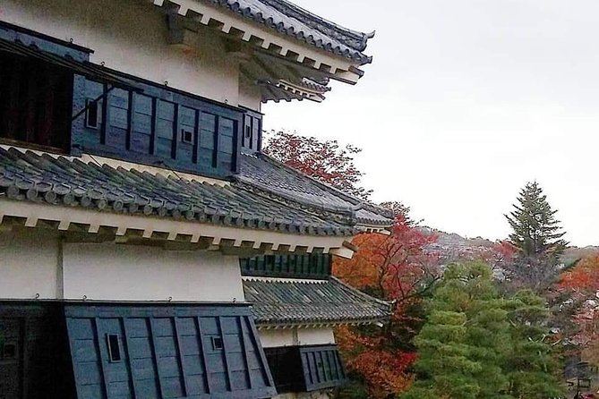 Matsumoto Castle Tour & Samurai Experience - Timing, Crowds, and Pace