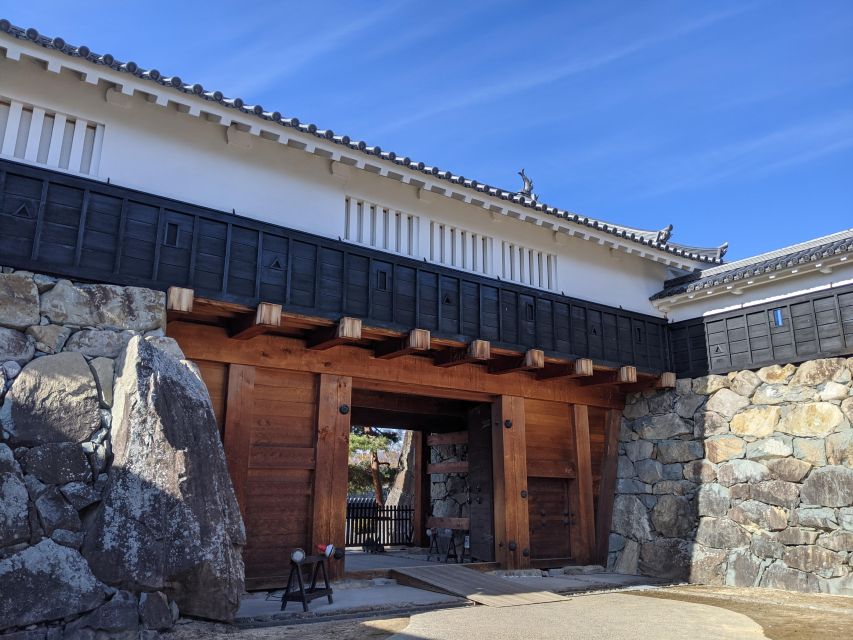 Matsumoto Castle Town Walking Tour - Guide style and the small-group advantage