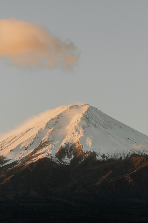 Mount Fuji: Customizable Private Tour By Car With Pickup - Oshino Hakkai: clear spring water and a traditional setting