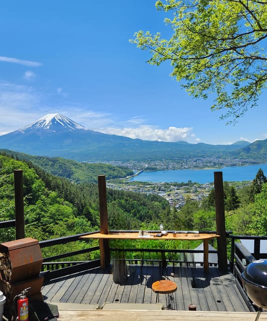 Mount Fuji Private day tour from Tokyo private & Customized - Lake Kawaguchi, Oishi Park, and the best photo pauses