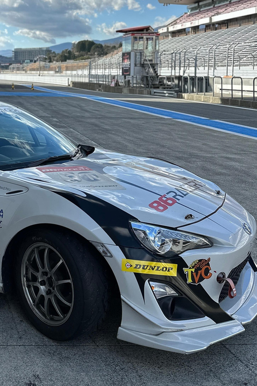 Mt. Fuji Drive Tour (Includes Visit to Local Speedway) - Lunch at Crane Cafe