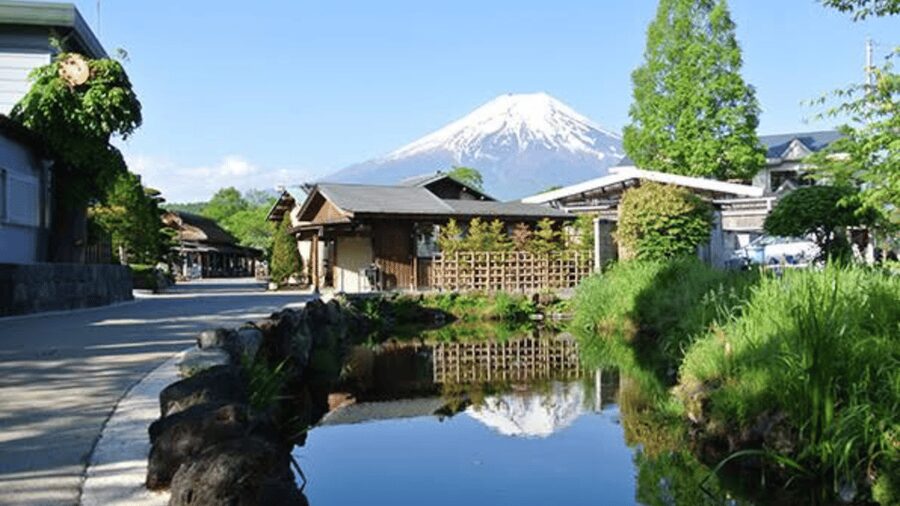 Mt Fuji Sightseeing Private tour with English Speaking Guide - A private route built around Mt. Fuji