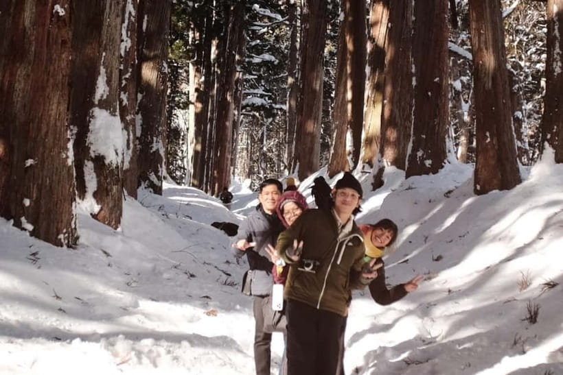 Nagano: Snow Monkeys & Togakushi Shrine Two-Spot in-One Day - What the private guide adds