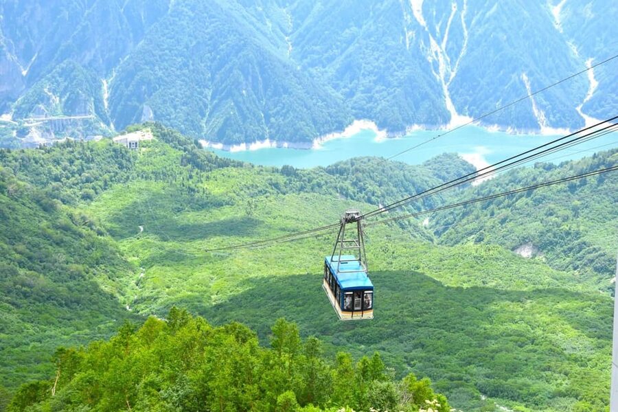 Nagano: Tateyama-Kurobe Guided Walking Tour - Why this route feels like an adventure