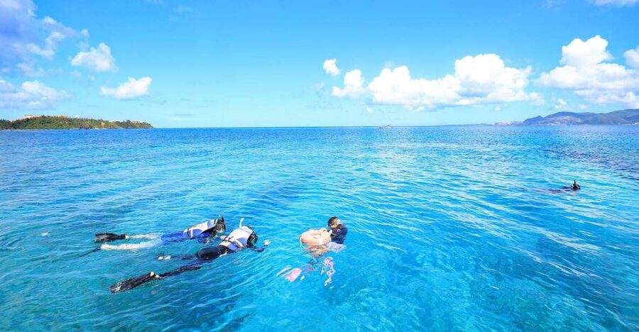 Naha, Okinawa: Keramas Island Snorkeling Day Trip with Lunch - What the first water stop is like