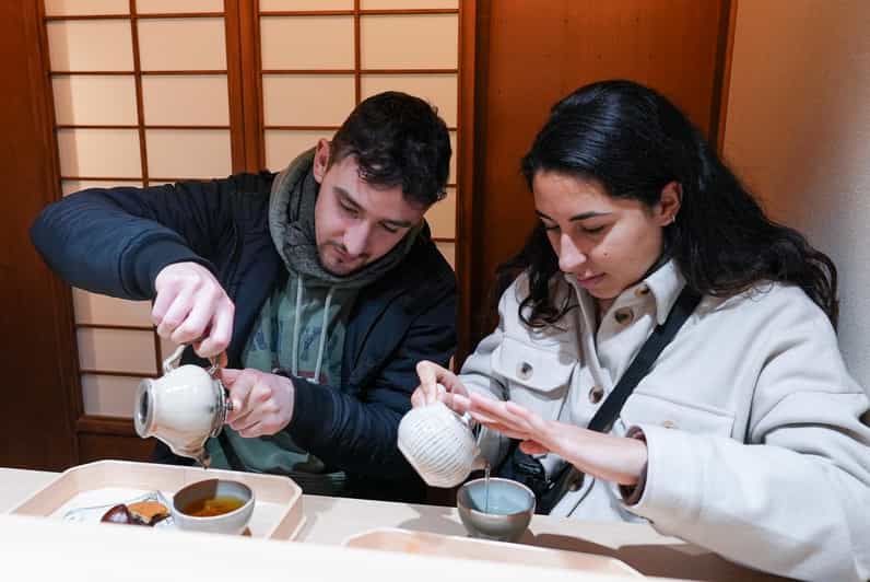 Nara:5 Type of Tea Tasting & Mindful Tea Ceremony - A quiet room in an old Japanese house