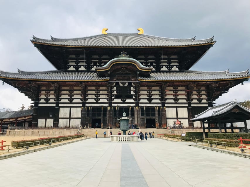 Nara: Essential Private Tour with Deer Park and Temples - Tōdai-ji: the main event