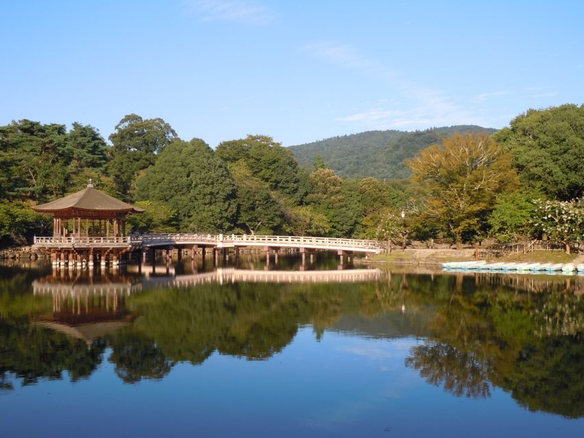 Nara: Todai-ji y parque de Nara (Spanish Guide) - Nigatsu-do and the view over Nara