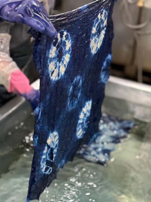 Natural Indigo Dyeing with Local Masters (Private Atelier) - Tea, stories, and the final reveal