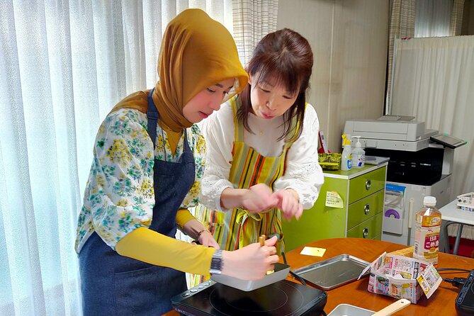 Near Fushimiinari: Kyoto Home Cooking Class & Supermarket tour - Cooking in a real Kyoto home near Fushimi Inari