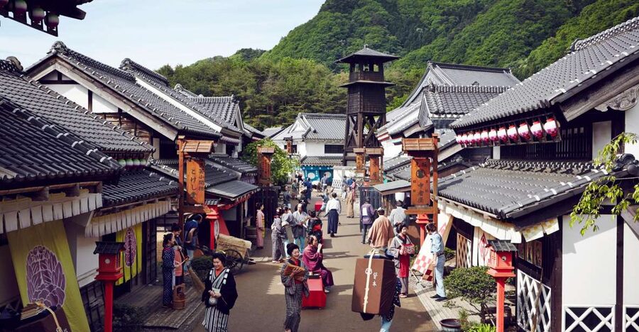 Nikko: Edo Wonderland Edomura Cultural Theme Park Ticket - Choosing your Edo identity with a kimono