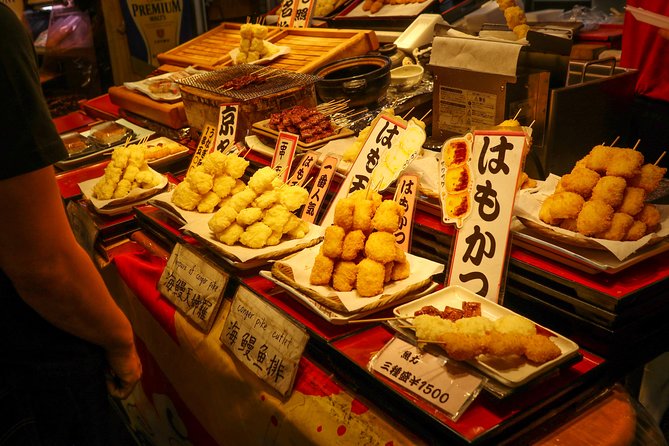 Nishiki Market Brunch Walking Tour (7 Tastings + Brunch) - Entering Nishiki Market, Kyoto’s food corridor