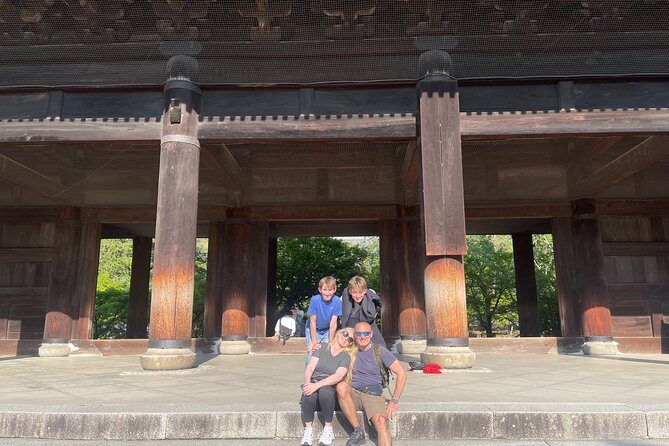 No. 1 E-Bike Tour for Up to 5 Guests in Kyoto with a Local! - Gion Shirakawa and the old tea district