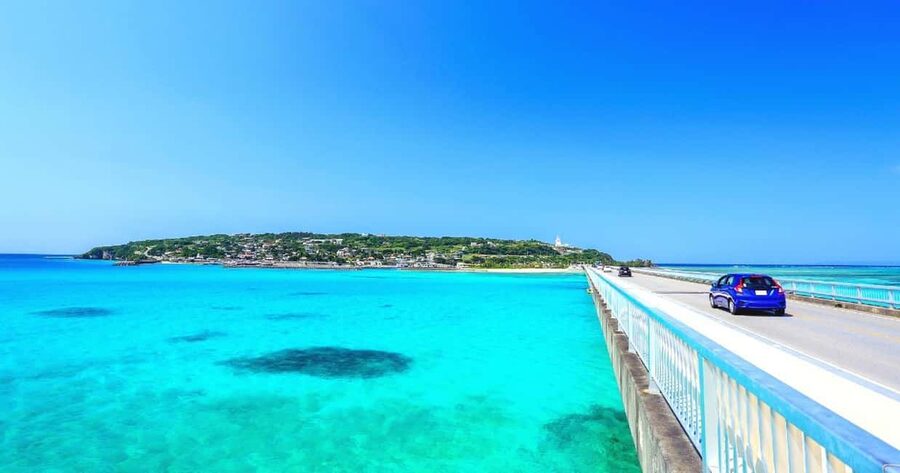 Okinawa Full Tour: Castle, Manza, Kouri, Aquarium & American - Why a private car makes Okinawa easier