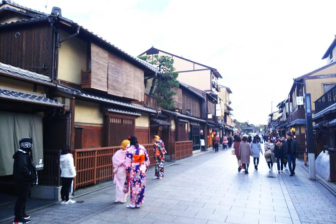 One-Day Walking Tour : Enjoy Kyoto to the fullest! - Price, extra costs, and the real value