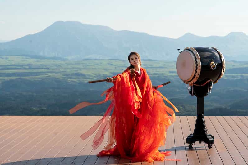 Open-air theater "Tao- no-Oka" Drum TAO Live performance - Arriving at TAO House 30 minutes early