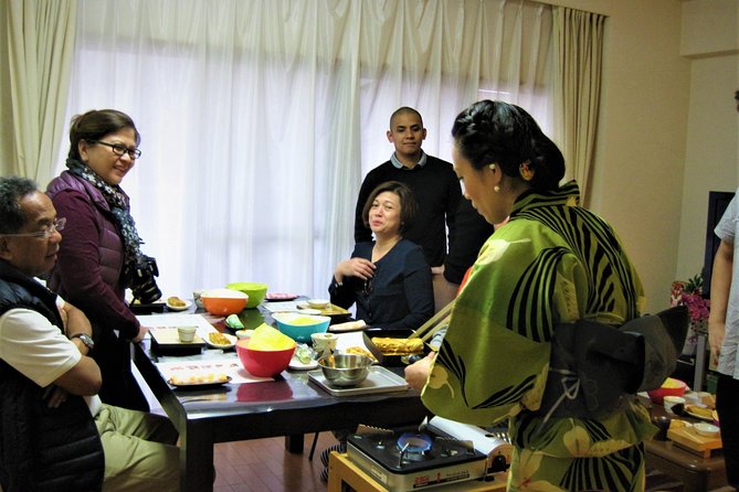 Osaka Cooking Class: Okonomiyaki &Japanese cuisines experience - Meeting Yayo near Noda Station
