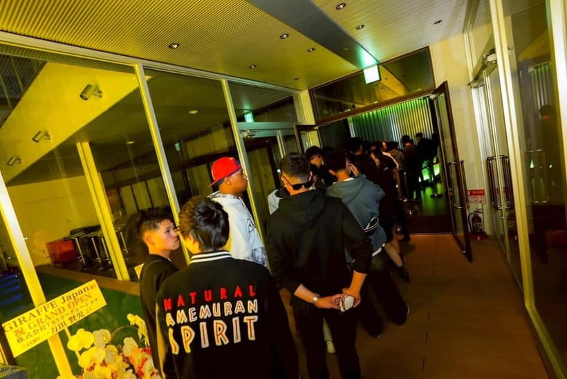 Osaka Dotonbori:GIRAFFE Nightclub Ticket with Drink/VIP Plan - Standard entry, drinks, and the real value