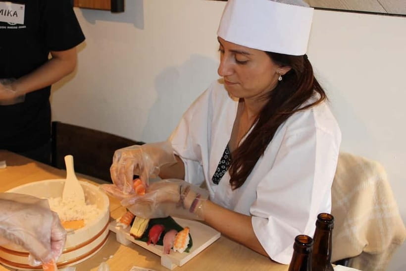 Osaka Dotonbori: Sushi Making Experience - Twelve pieces, sake, and a proper finish