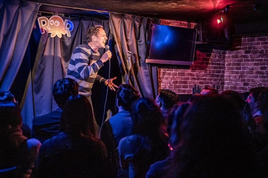 Osaka: English Stand Up Comedy Show at Osaka Comedy Club - Tips for making the night work