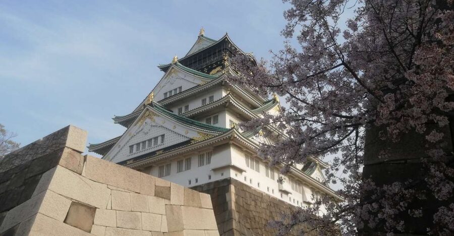 Osaka: Five Must-See Highlights Walking Tour & Ramen Lunch - Why this route works for a first day in Osaka