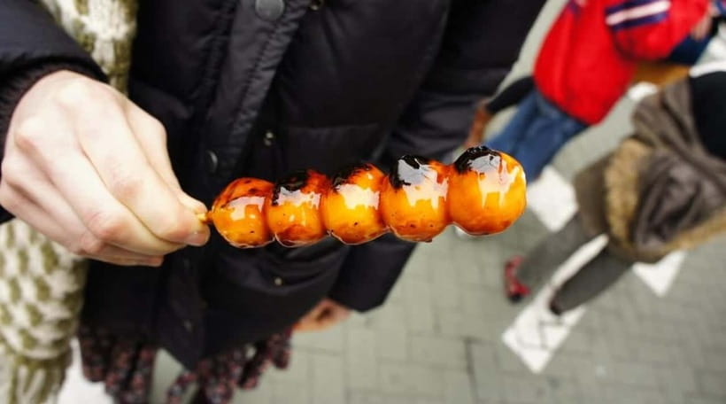 Osaka: Food Tour Kuromon Market & Dotonbori with Guide - Should you book it?