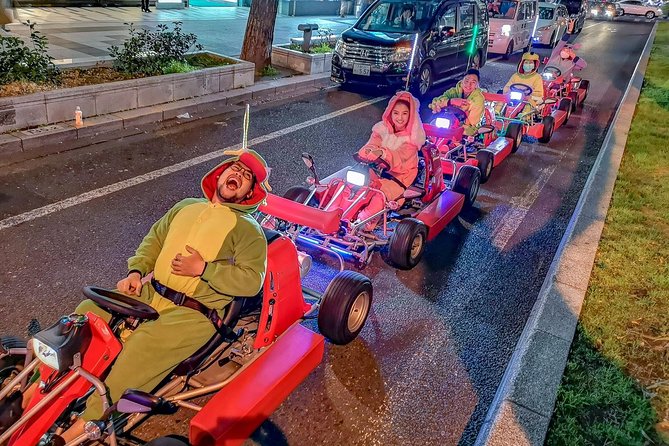 Osaka Go Karting Tour with Funny Costume - What the guide adds to the ride