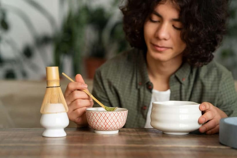Osaka; Japanese Tea ceremony experience, Macha and Sencha - Watching matcha become a formal ritual