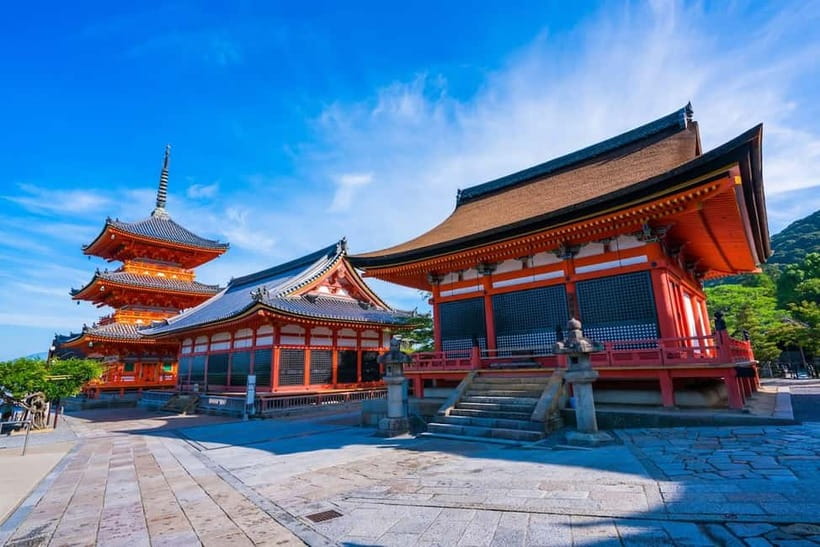 Osaka: Kyoto & Uji Historical Sites and Scenic Delights Tour - Byodo-in and the ten-yen coin connection