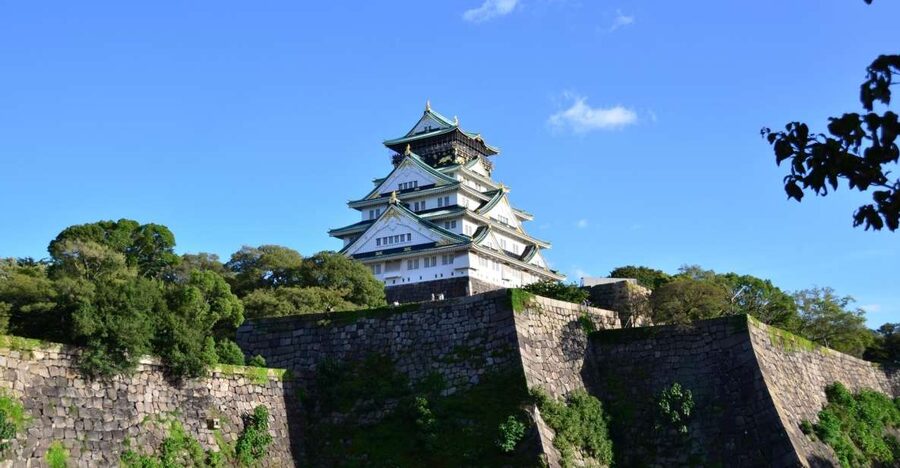 Osaka: Main Sights and Hidden Spots Guided Walking Tour - Why this four-hour route works