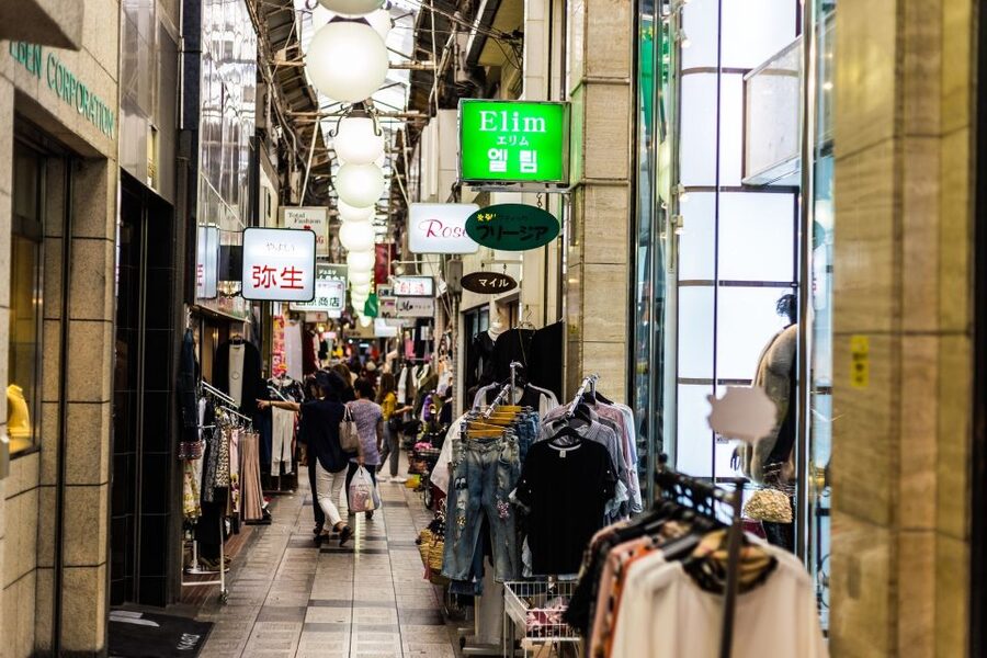Osaka: Main Sights and Hidden Spots Guided Walking Tour - Namba, Dotonbori, and Osaka after dark
