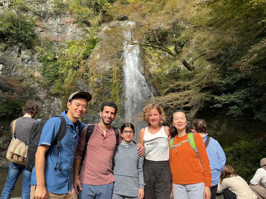 Osaka: Mino Forest Walk and Giant Waterfall with Local Lunch - Key points at a glance