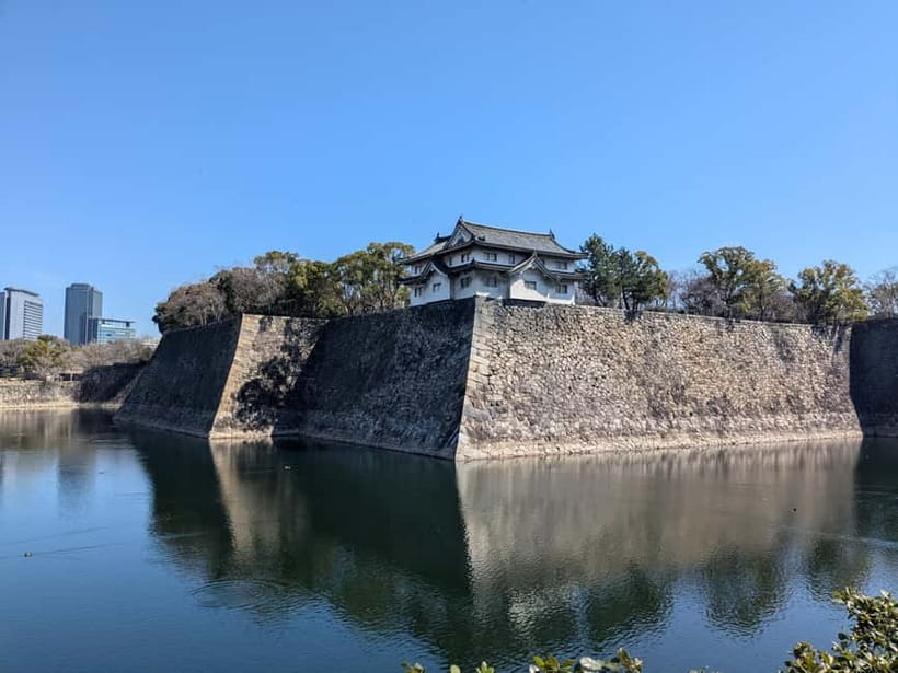 Osaka: Osaka Castle Guided Tour with Local Guide - Key points to know before you book