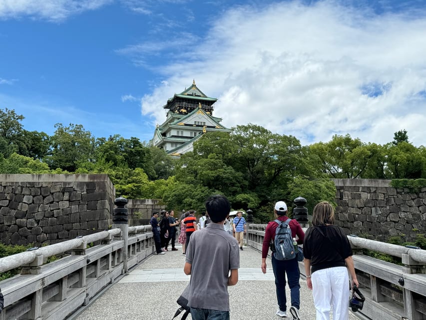 Osaka: Osaka Castle & Historical Museum Guided Tour - Inside the Osaka Castle Museum