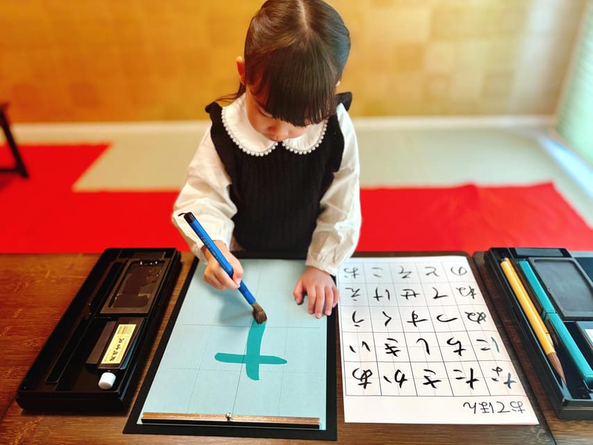 Osaka: Private Japanese Calligraphy Experience - Why this private Osaka calligraphy class works so well