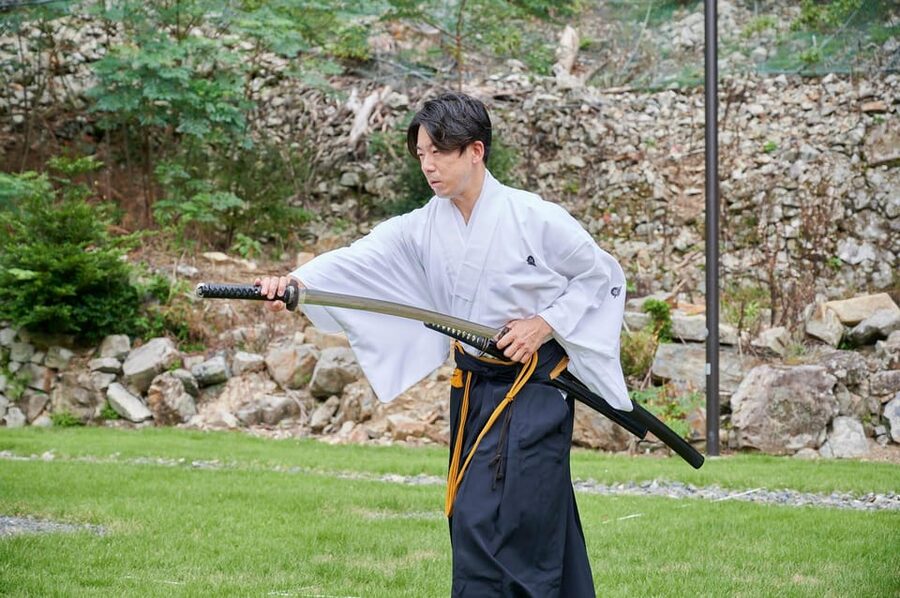 Osaka: Private Samurai Experience - Train with Sword Master - The opening performance shows what control looks like