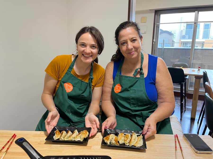 Osaka: Ramen and Gyoza Cooking Class in Dotonbori - Why This Osaka Cooking Class Works