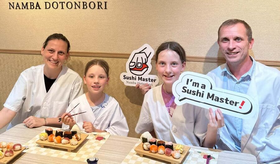 Osaka: Sushi Making in Spacious Studio (SAME-DAY OK!) - Vegetarian requests need advance notice
