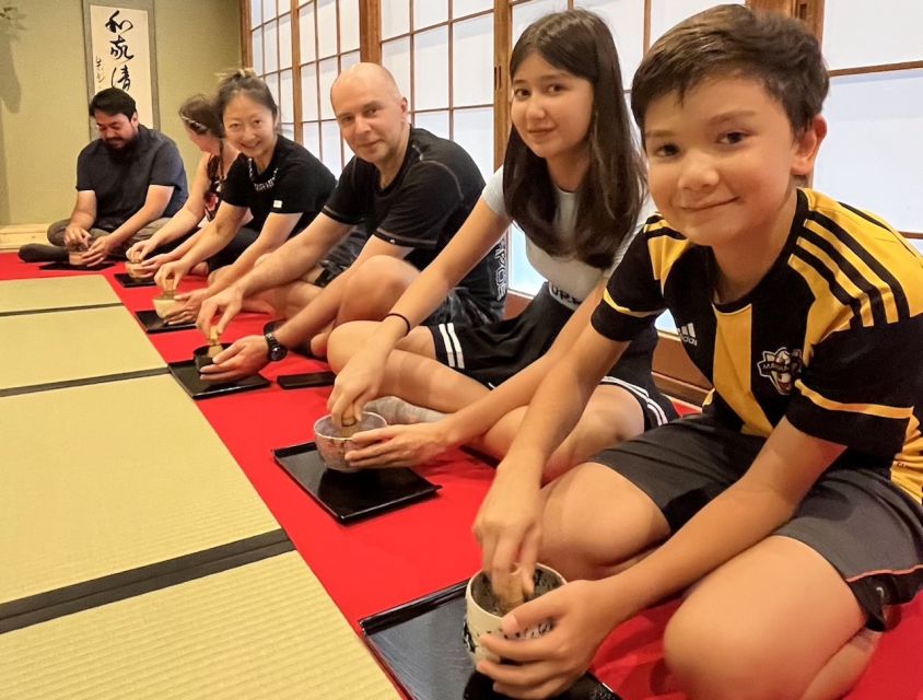 Osaka: Tea Ceremony Experience - Seasonal sweets and the rhythm of the session