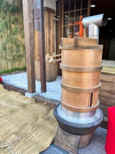 Traditional Mochi Pounding Experience with Tasting