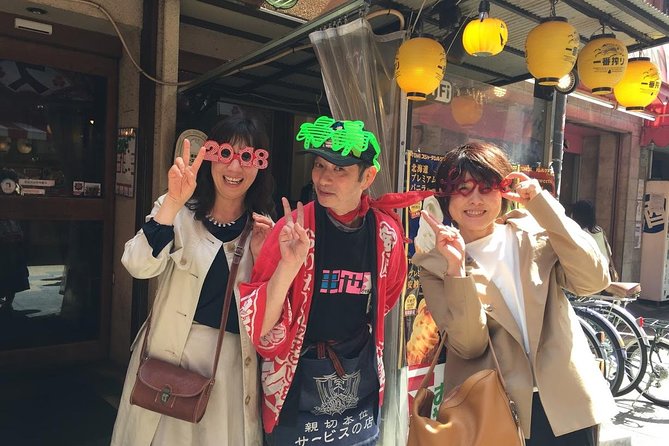 Osaka Walking Tour - What the guides add to the experience
