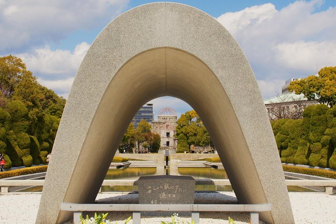 Peaceful Hiroshima & Miyajima UNESCO 1 Day Bus Tour - One serious hour at the Peace Memorial Museum