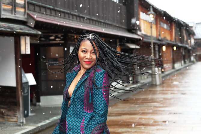 Photoshoot session by professional photographer in Kanazawa - Why a Kanazawa photoshoot makes sense