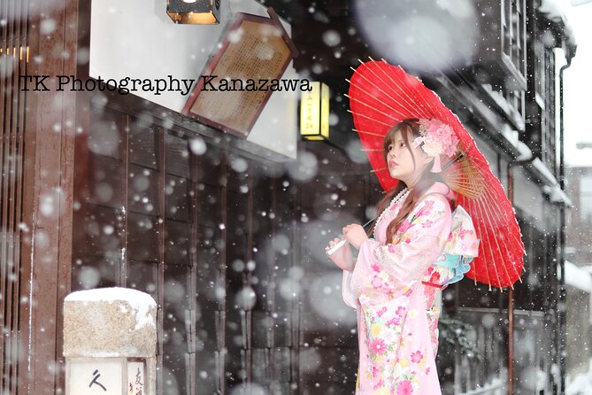Photoshoot session by professional photographer in Kanazawa - Booking, cancellation, and useful practical details