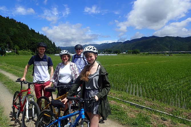 Private Afternoon Cycling Tour in Hida-Furukawa - Guides who shape the experience
