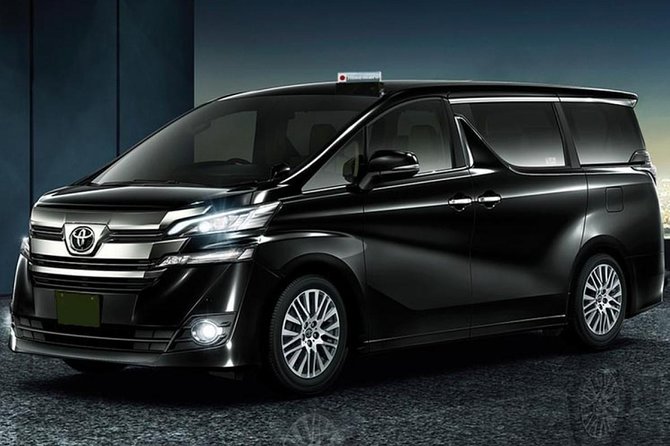 Private Arrival Transfer : Haneda Airport to Central Tokyo City - A Private Start at Haneda Instead of a Train Puzzle